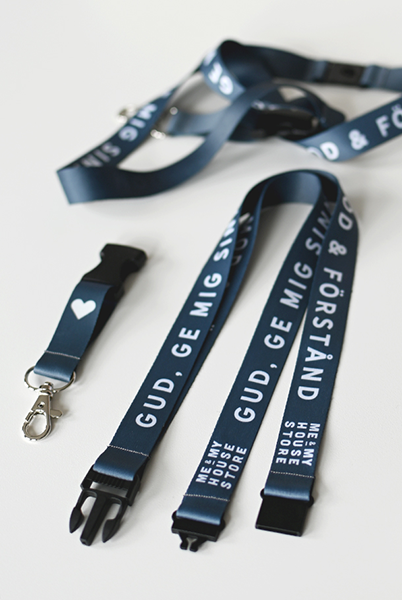 Product Image for Nyckelband - Gud,  ge mig sinnesro - mörkblå