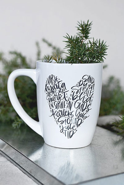 Product Image for Mugg - i varje hjärta armt och mörkt