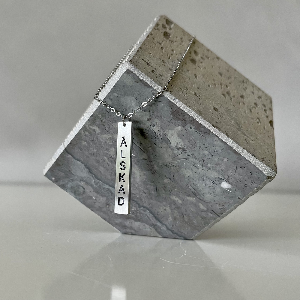 Product Image for Halssmycke – älskad