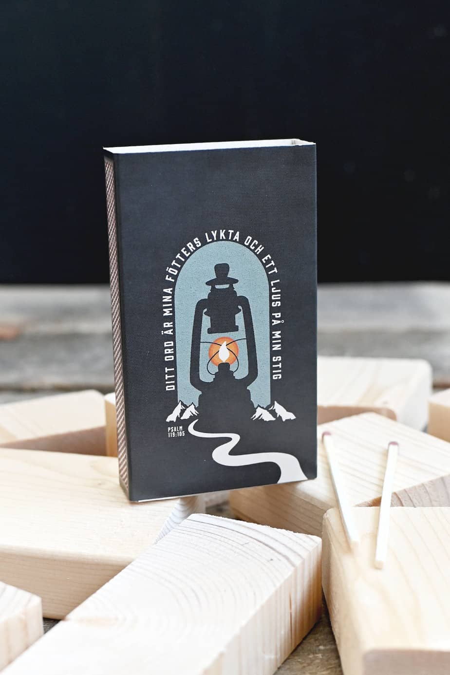 Product Image for Tändsticksask stor - ditt ord är min fötters lykta