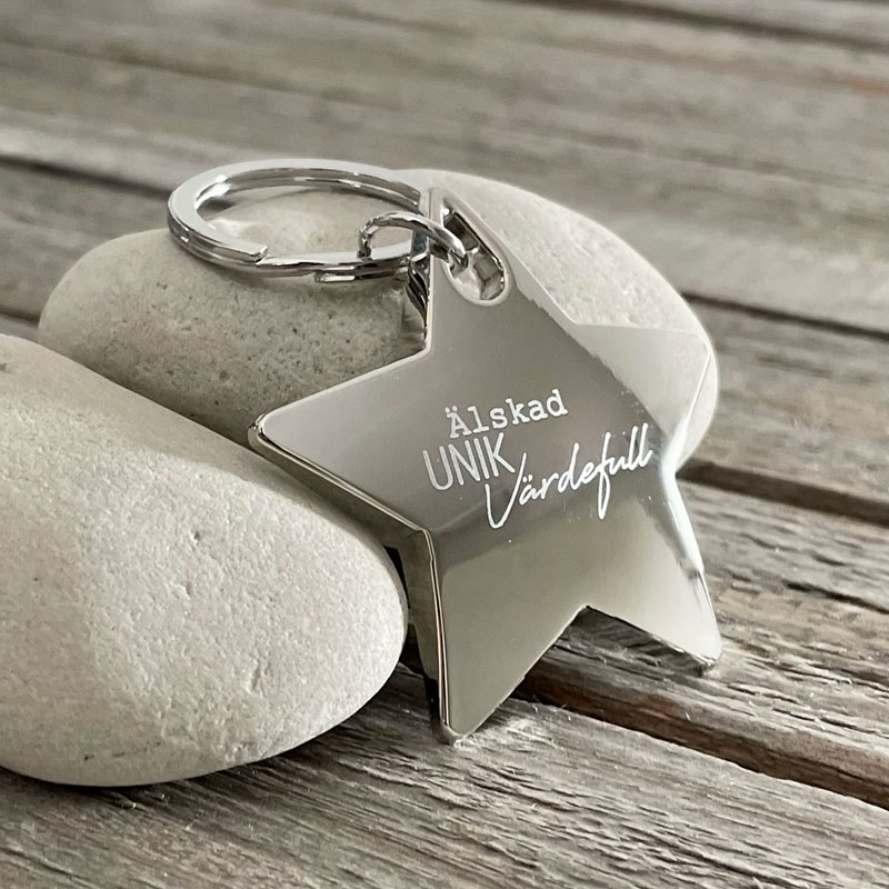 Product Image for Nyckelring - stjärna - älskad,  unik,  värdefull - metall