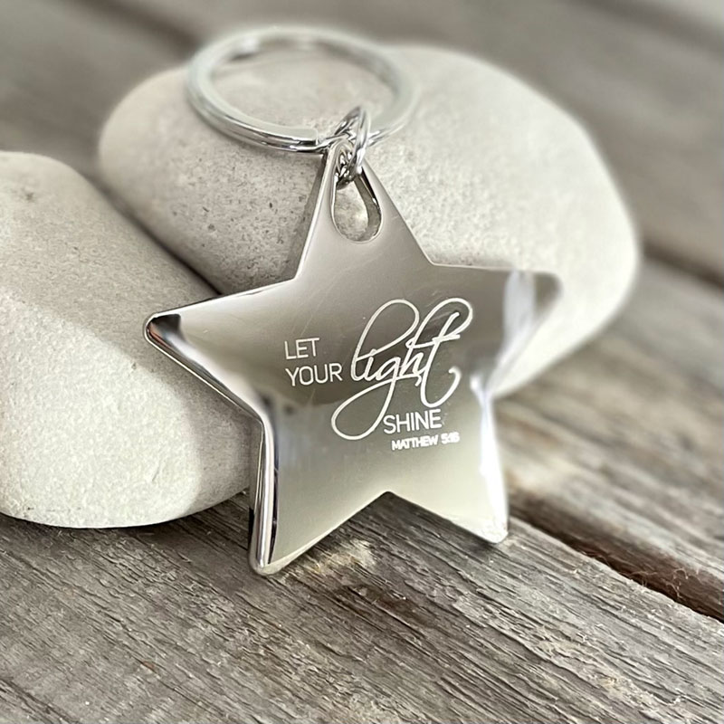 Product Image for Nyckelring - stjärna - let your light shine - metall