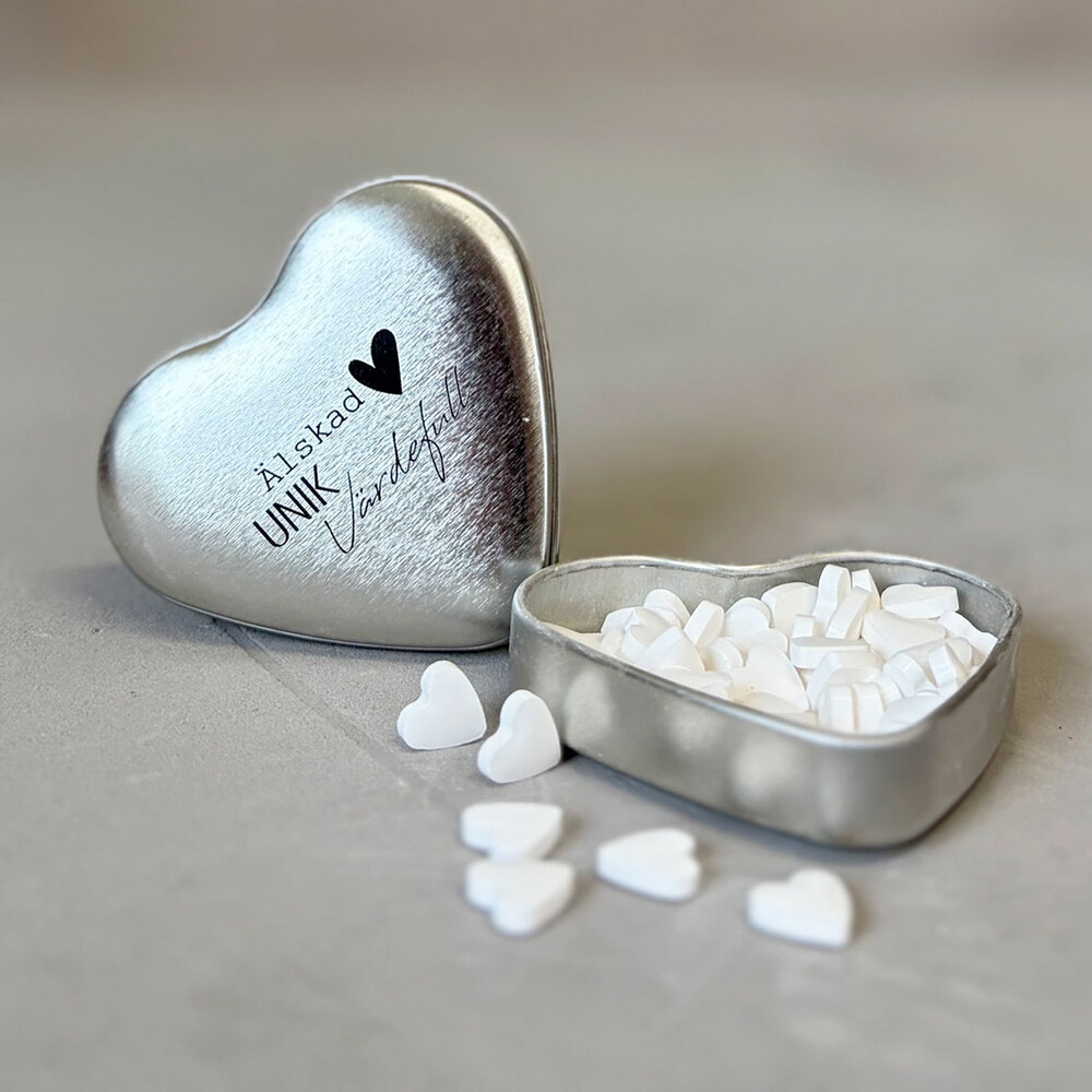 Product Image for Plåtask med mintpastiller – silver,  hjärta